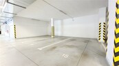 Prodej garážového stání - ulice Lišejníková, Brno-Žebětín, cena 680000 CZK / objekt, nabízí