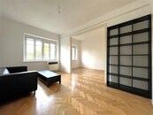 Pronájem bytu 2+kk, 45 m2, ul. Lieberzeitova, cena 14000 CZK / objekt / měsíc, nabízí