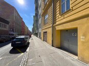 Prodej garáže, 18 m2, Brno - Zábrdovice, ul. Příční, cena 950000 CZK / objekt, nabízí 