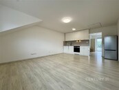 Pronájem nového bytu 2+kk s terasou, 57 m2 Brno Husovice Dukelská třída 45, cena 21000 CZK / objekt / měsíc, nabízí 