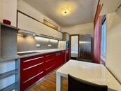 Pronájem pěkného vybaveného 2+kk 45 m2 na ul. Sadovského 2 v Brně Kr. Pole, cena 19500 CZK / objekt / měsíc, nabízí 