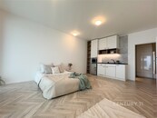 Stylové bydlení v centru Brna - novostavba 1+kk, 39 m2, ulice Cejl 79, cena 15000 CZK / objekt / měsíc, nabízí CENTURY 21 All Inclusive Estates