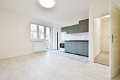 Byt po kompletní rekonstrukci 2+1 s balkónem, 57 m2, ul. Došlíkova 40, cena 21000 CZK / objekt / měsíc, nabízí 