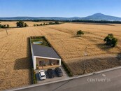 Pozemek s panoramatickými výhledy v obci Šakvice, v srdci jižní Moravy, vhodný pro bydlení., cena 6256950 CZK / objekt, nabízí 
