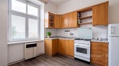 Prodej bytu 2+1 54 m2 v cihlovém domě Nerudova, Prostějov, cena 4090000 CZK / objekt, nabízí 