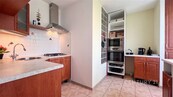 Pronájem zařízeného bytu 2+1 se zasklenou lodžií, Brno-Bystrc, ul. Opálkova, cena 19000 CZK / objekt / měsíc, nabízí 