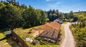 Rodinný dům 3+kk na klíč s pozemkem 1 686 m2, Vysočany - Housko, cena 8300000 CZK / objekt, nabízí 