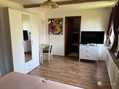 Pronájem bytu 1+1, 32 m2, Úpická, Dolní Počernice, cena 12000 CZK / objekt / měsíc, nabízí 