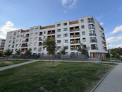 Pronájem moderního bytu, 34 m2, ul. Ke Kříži, Praha 10 - Uhříněves, cena 17000 CZK / objekt / měsíc, nabízí 