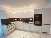 Pronájem byty 4 +KK, 100 m2 - Třebíč - Nové Dvory, cena 24000 CZK / objekt / měsíc, nabízí 