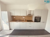 Pronájem, Byty 4 + KK, 100 m2 - Polná, cena 18000 CZK / objekt / měsíc, nabízí J-M reality