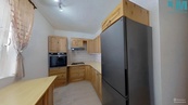 Prodej prostorného družstevního bytu 3+1 (74 m2) s lodžií v Počátkách u Pelhřimova, cena 2900000 CZK / objekt, nabízí 