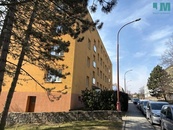 Pronájem bytu 2+1 ,Třebíč - Borovina, lodžie, sklep, cena 14000 CZK / objekt / měsíc, nabízí 