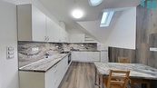 Pronájem bytu 3 + 1 97 m2, Štoky, cena 15000 CZK / objekt / měsíc, nabízí 