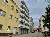 Prodej byty 1+kk, 38 m2 - Brno - Trnitá, lodžie, výtah, cena 5600000 CZK / objekt, nabízí 
