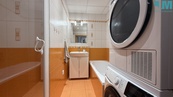 Prodej bytu 3+1 75 m2, Třebíč, Nové Dvory, lodžie, sklep, výtah, cena 5890000 CZK / objekt, nabízí 