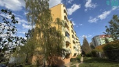 Prodej bytu 3+1 75 m2, Třebíč, Nové Dvory, lodžie, sklep, výtah, cena 5390000 CZK / objekt, nabízí 