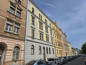 Částečně zařízený podkrovní byt 1+kk v širším centru města Plzně, cena 10500 CZK / objekt / měsíc, nabízí OTTE reality