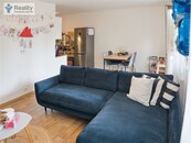 Pronájem 2+kk s garáží v ulici K Zahradnictví, cena 14300 CZK / objekt / měsíc, nabízí 