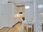 Pronájem krásného 2+kk po rekonstrukci, Čechova ulice, cena 14000 CZK / objekt / měsíc, nabízí 