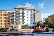 Pronájem, Byty 4+1, 161 m2 Na Groši - Praha 15, cena 28000 CZK / objekt / měsíc, nabízí REALO realitní servis