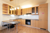 Pronájem bytu 2+kk, Olštýnská 607/1, Praha - Bohnice, 15 500 Kč/měs., 37 m2, cena 15500 CZK / objekt / měsíc, nabízí