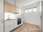 Pronájem bytu 1+1, Osadní, Holešovice, 47 m2, cena 20400 CZK / objekt / měsíc, nabízí Ideální nájemce
