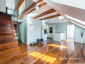 Pronájem bytu 3+kk, Staropramenná, Smíchov, 78 m2, cena 35200 CZK / objekt / měsíc, nabízí