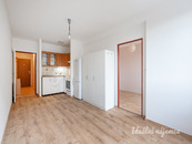 Pronájem bytu 2+kk, Hnězdenská, Troja, 15 900 Kč/měs, 35 m2, cena 15900 CZK / objekt / měsíc, nabízí