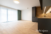 Pronájem bytu 1+kk, Mezi Vodami, Modřany, 19900 Kč/měs, 41 m2, cena 19900 CZK / objekt / měsíc, nabízí