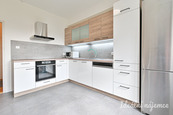 Pronájem bytu 2+1, Hoblíkova, Černá Pole, 23000 Kč/měs, 61 m2, cena 23000 CZK / objekt / měsíc, nabízí 