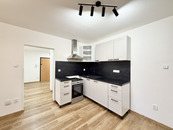 Pronájem bytu 4+kk, S. K. Neumanna, Jablonec nad Nisou, 16900 Kč/měs, 74 m2, cena 16900 CZK / objekt / měsíc, nabízí 