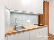 Pronájem bytu 1+kk, Na Větrníku, Břevnov, 16500 Kč/měs, 27 m2, cena 15000 CZK / objekt / měsíc, nabízí 