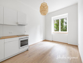 Pronájem bytu 1+kk Petrohradská, Praha - Vršovice, 16 000,- Praha 10, cena 16000 CZK / objekt / měsíc, nabízí 