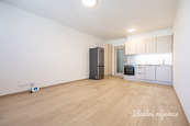Pronájem bytu 1+kk, Poděbradská, Vysočany, 21900 Kč/měs, 35 m2, cena 21900 CZK / objekt / měsíc, nabízí 