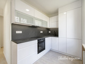 Pronájem bytu 2+1, Arménská, Vršovice, 22900 Kč/měs, 54 m2, cena 22900 CZK / objekt / měsíc, nabízí Ideální nájemce