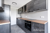 Pronájem bytu 3+1, Ke Kamínce, Zbraslav, 80 m2, cena 22900 CZK / objekt / měsíc, nabízí Ideální nájemce