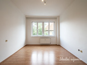 Pronájem bytu 2+1, 43 m2, Na Hubálce, Střešovice, 18600 Kč/měs, 43 m2, cena 18600 CZK / objekt / měsíc, nabízí 