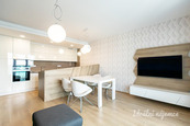 Pronájem bytu 2+kk, Chlebovická, Letňany, 67 m2, cena 24990 CZK / objekt / měsíc, nabízí Ideální nájemce