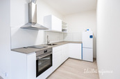 Pronájem bytu 1+kk, cena 18490 CZK / objekt / měsíc, nabízí 