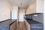 Pronájem bytu 3+kk, Zvolenská, Záběhlice, 78 m2, cena 26400 CZK / objekt / měsíc, nabízí Ideální nájemce
