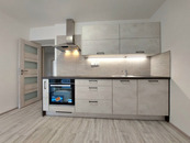 Pronájem bytu 3+1 s garáží, Smilova, 20 000 Kč/měs, 92 m2, cena 20000 CZK / objekt / měsíc, nabízí 