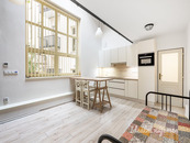 Pronájem ateliéru 1+kk, Na Moráni, Nové Město, 22900 Kč/měs, 47 m2, cena 22900 CZK / objekt / měsíc, nabízí Ideální nájemce