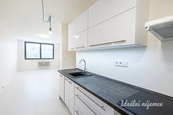 Pronájem bytu 3+kk, Lupáčova, Žižkov, 29300 Kč/měs, 62 m2, cena 29300 CZK / objekt / měsíc, nabízí 