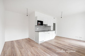 Pronájem bytu 1+kk, Arnošta Staňka, Hostivař, 32 m2, cena 16900 CZK / objekt / měsíc, nabízí 