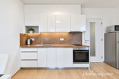 Prodej bytu 1+kk s balkonem a sklepem, 34 m2 - Brno, Horní Heršpice, cena 5290000 CZK / objekt, nabízí 