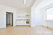 Pronájem bytu 2+kk, Langrova, Slatina, 16 700 Kč/měs, 40 m2, cena 16700 CZK / objekt / měsíc, nabízí 