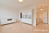 Pronájem bytu 2+kk, Valtická, Židenice, 19 000 Kč/měs, 40 m2, cena 19000 CZK / objekt / měsíc, nabízí 