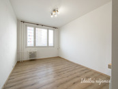 Pronájem bytu 1+kk, Jabloňová, Záběhlice, 16500 Kč/měs, 27 m2, cena 16500 CZK / objekt / měsíc, nabízí 