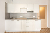 Pronájem bytu 2+kk, Nebřenická, 44 m2, Chodov, cena 20990 CZK / objekt / měsíc, nabízí 